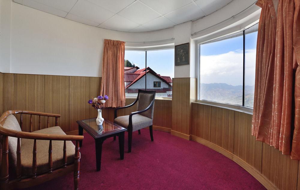 Galleu Hill Resort Shimla Exterior foto